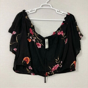 New Torrid Black Floral Soft Rayon Short Sleeve Crop Top size 4X
